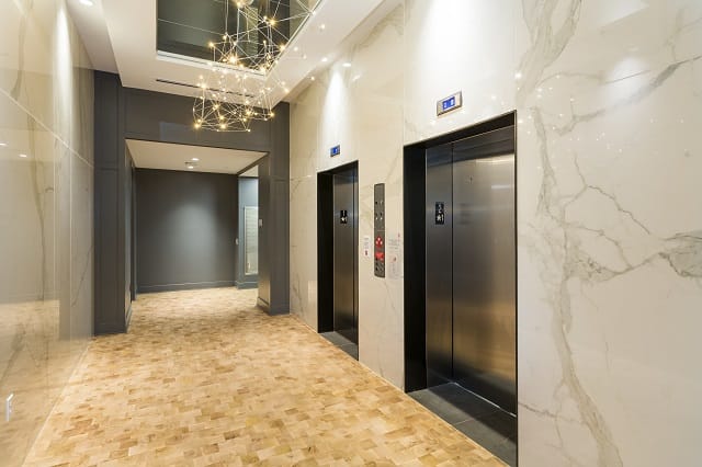 Elevator Lobby and Mailroom